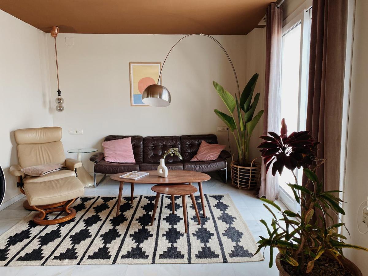 Cool Loft In The Old Town With Rooftop Terrace And Fireplace タリファ エクステリア 写真